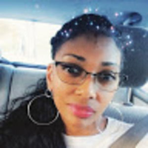 Meet your Posher, Mariely